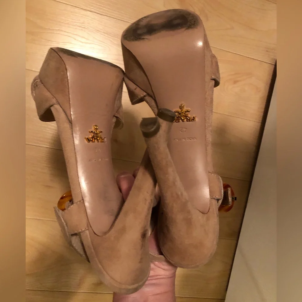 Prada Camoscio nude suede platform sandals 42